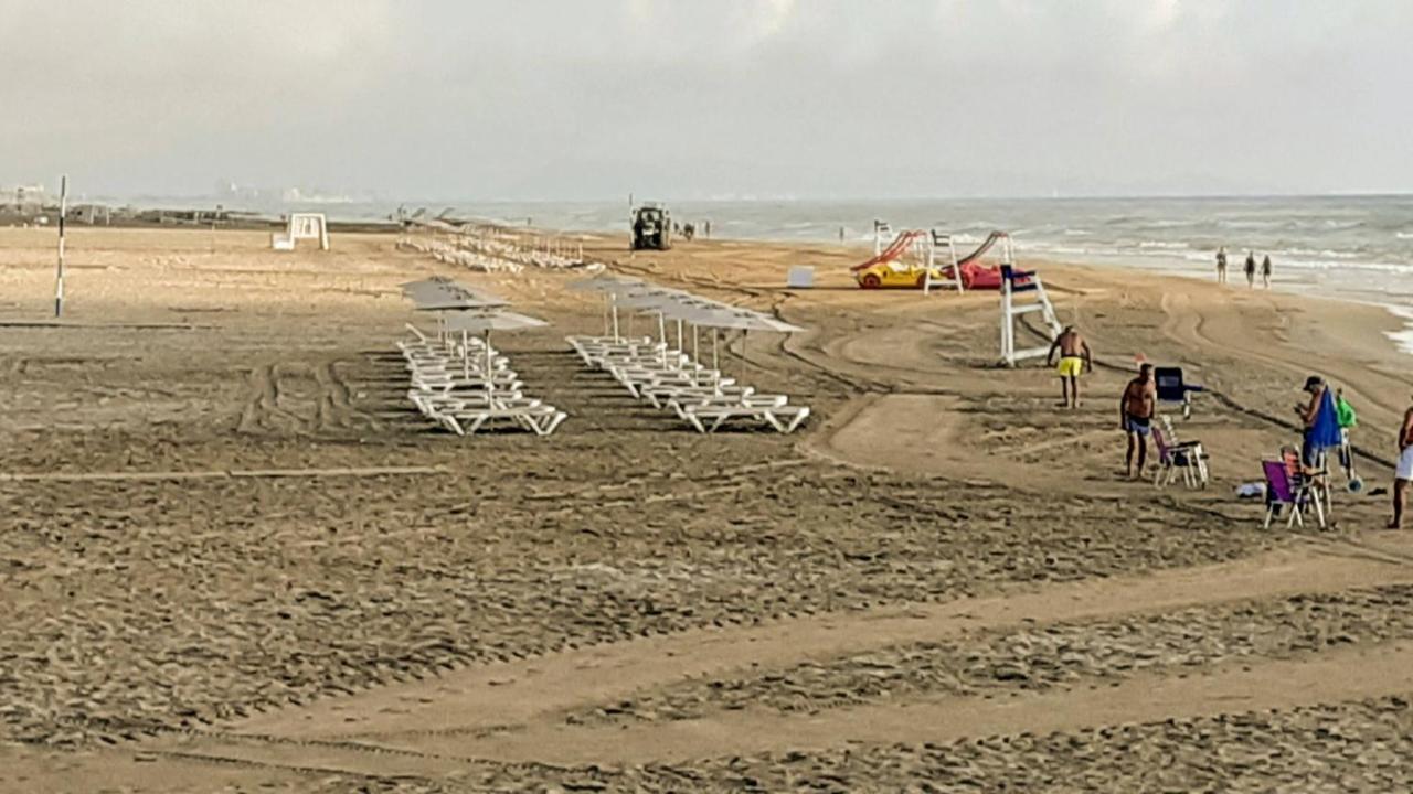 Apto Mar Del Este Alquiler Semanal Solo Familias Playa de Gandia エクステリア 写真